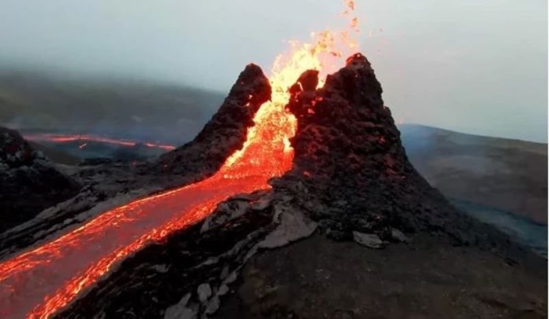 5 Most dangerous place on earth (Mount Merapi Volcano)